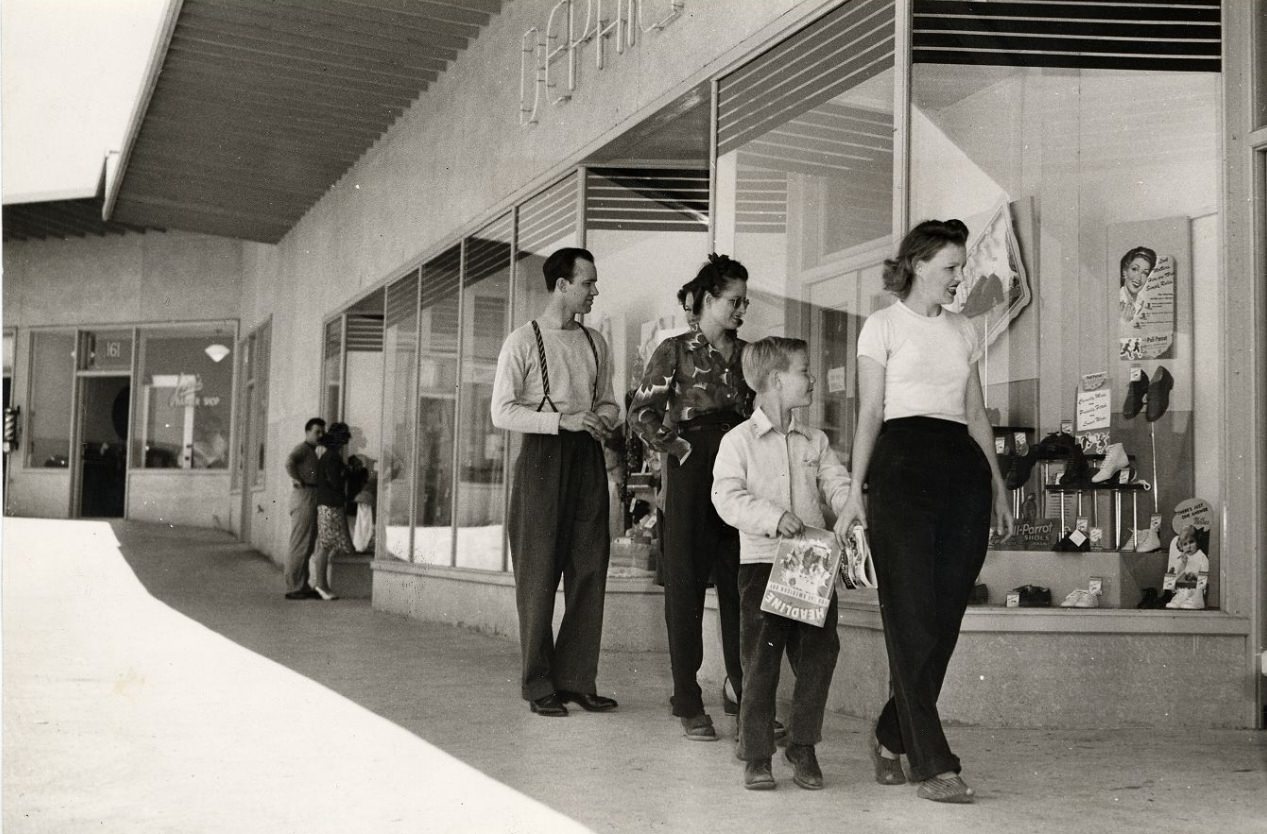 #116 Hunters Point commercial center, 1944