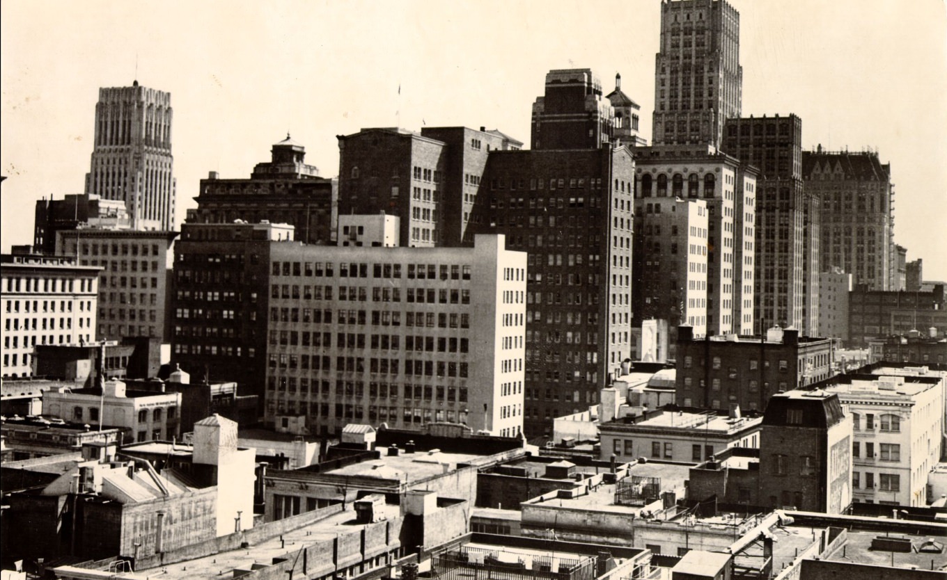 #129 Financial District looking south, 1945