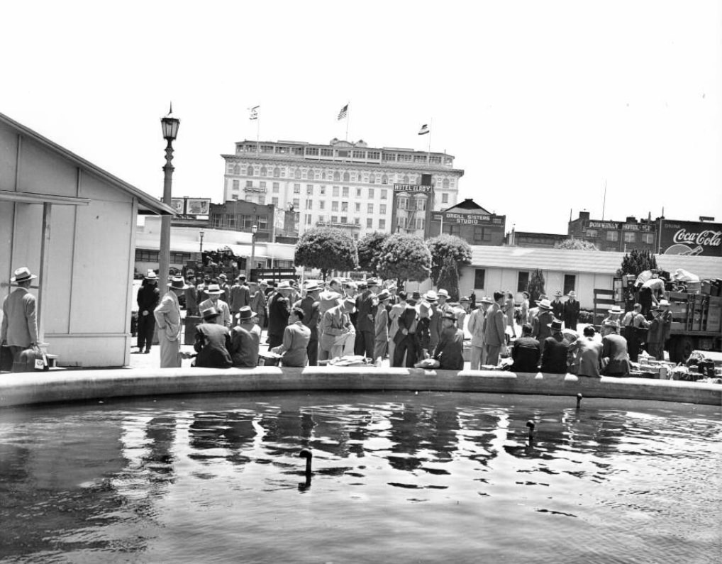 #24 Chinese technicians preparing to return to China in the Civic Center, 1946