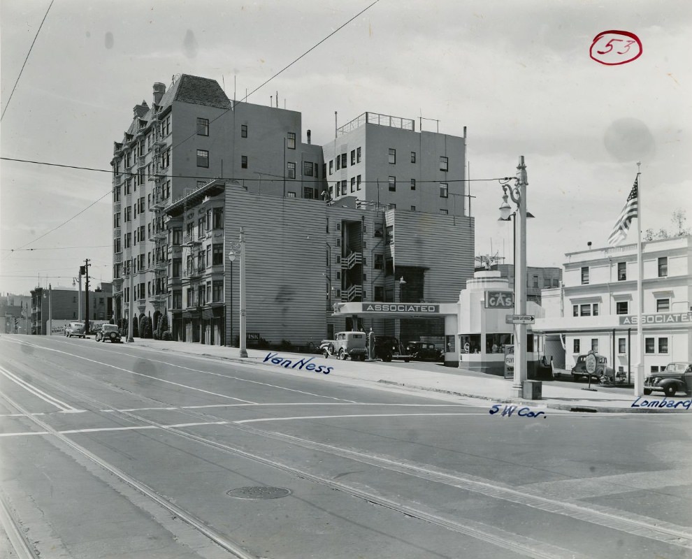 #193 West side of Van Ness Avenue south of Lombard Street, 1940