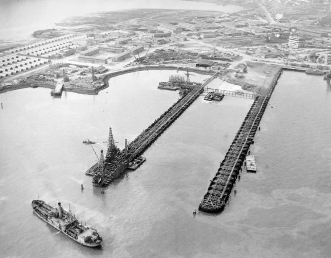 #210 Aerial view of Hunters Point Naval Shipyard, 1945