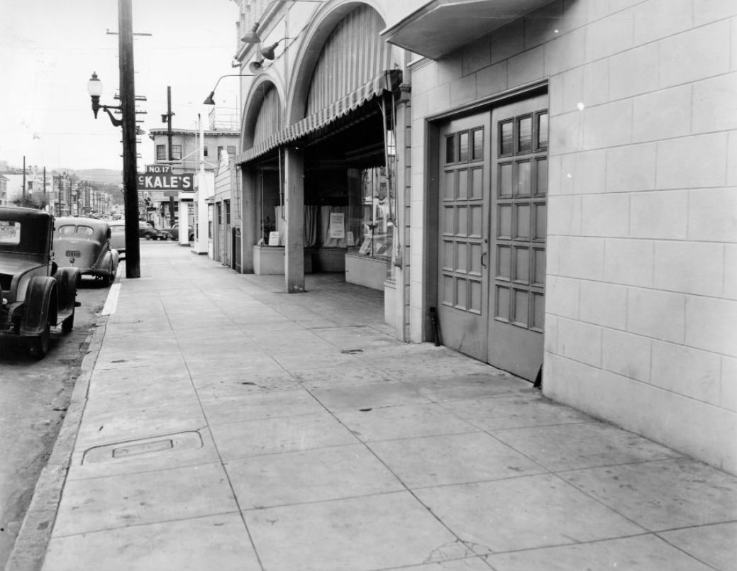 #42 2200 block of Lombard Street, 1940