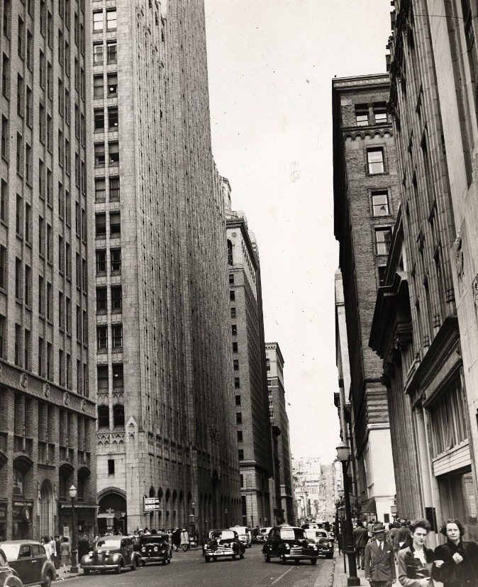 #48 Montgomery Street in the financial district, 1947