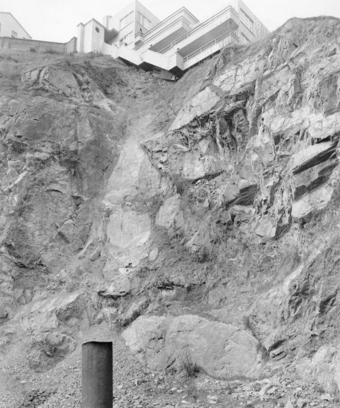 #61 Bluff at Filbert and Sansome Street, 1942