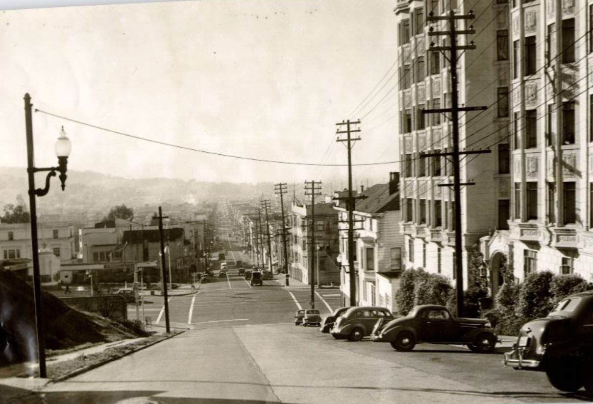 #70 Lombard Street at Van Ness Avenue, 1941