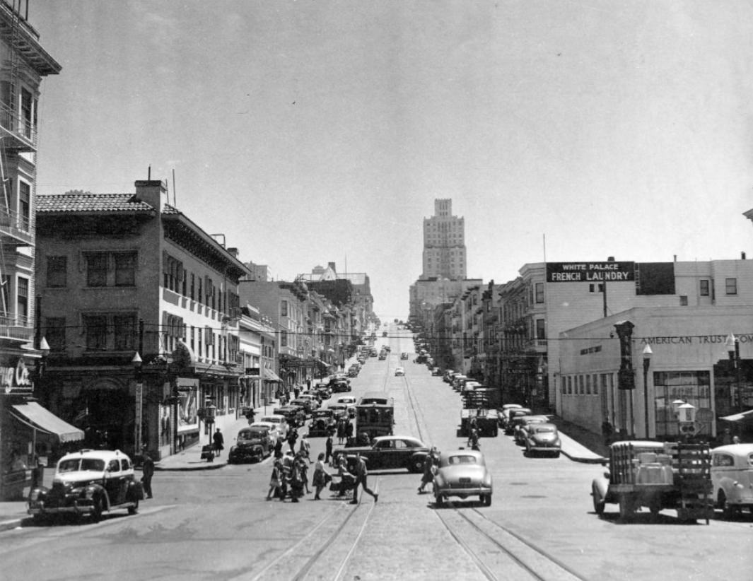 #74 California Street east from Polk Street, 1944