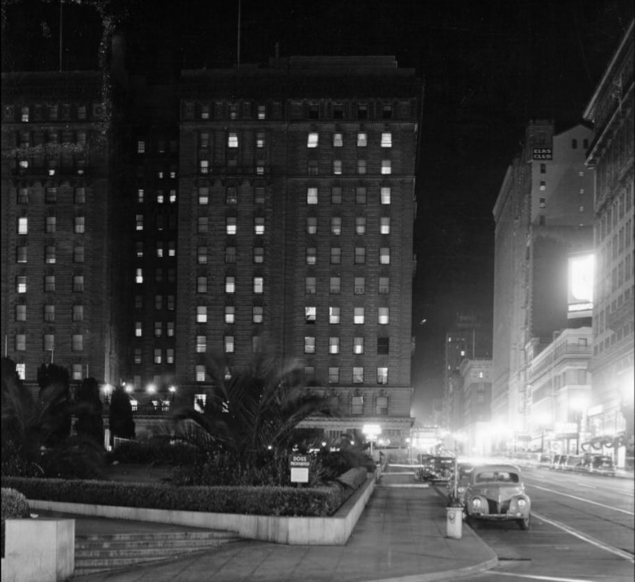 #93 Entrance to Union Square Park at Post and Stockton Street, 1947