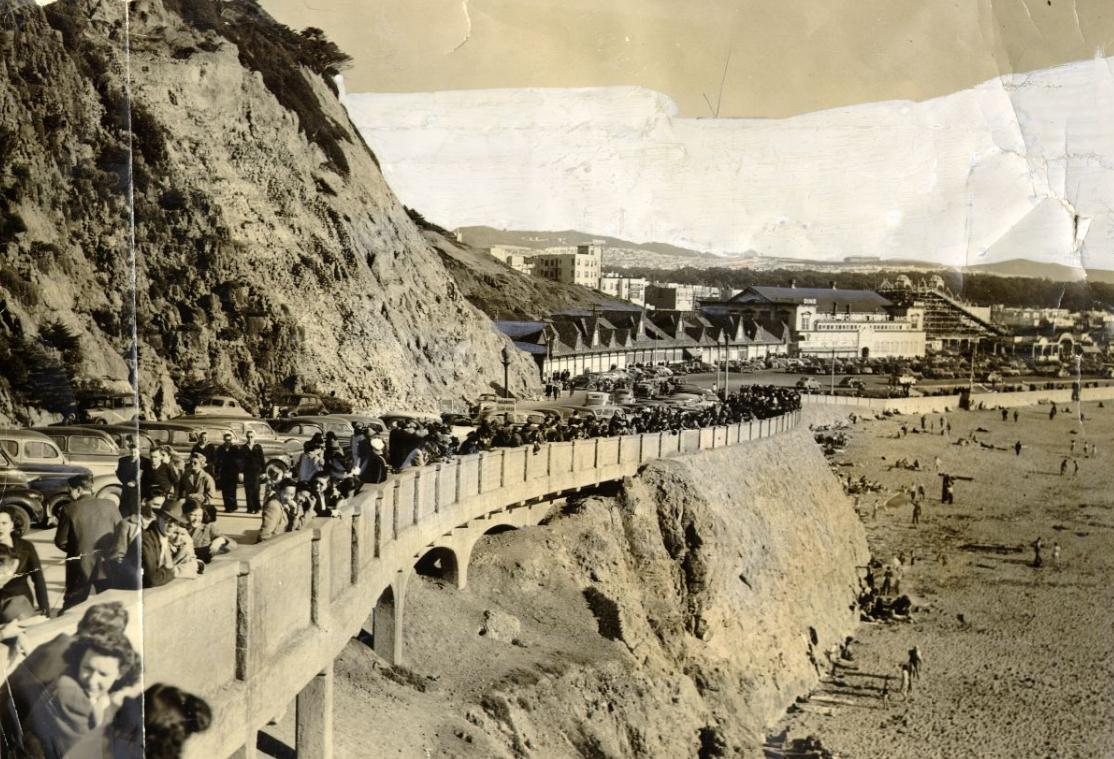 #188 Crowds at Ocean Beach near the Cliff House, 1943