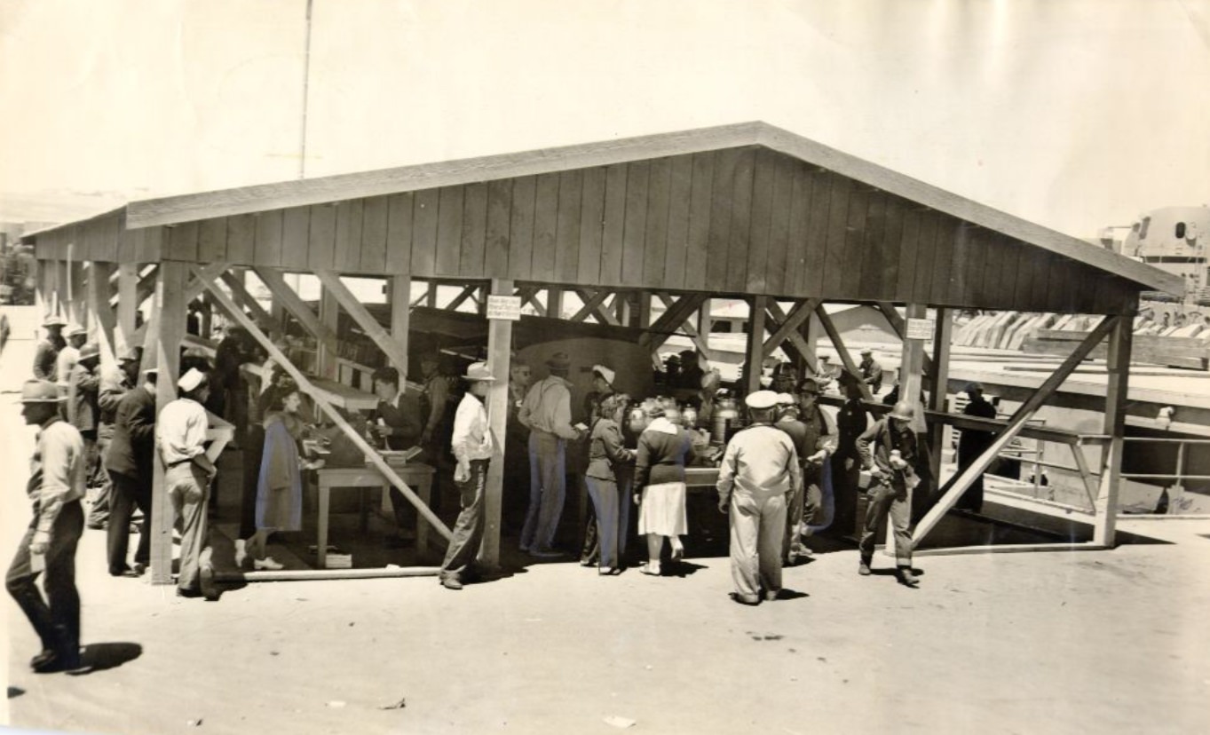 #216 Outdoor cafeteria at Hunters Point Naval Shipyard, 1943