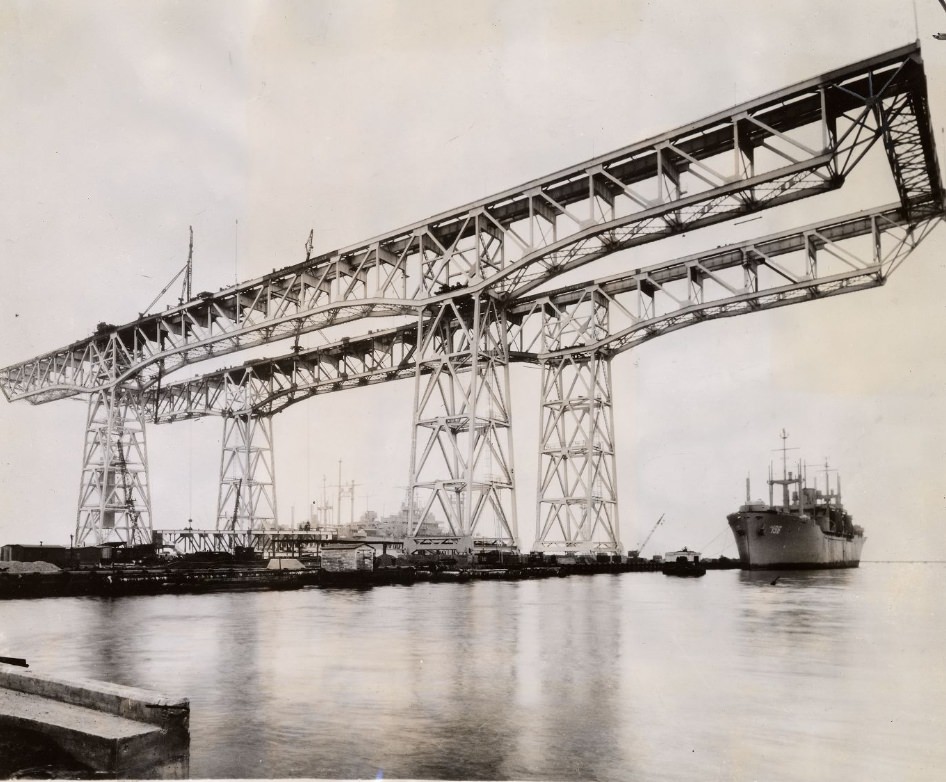 #219 Large crane at Hunters Point Naval Shipyard, 1947