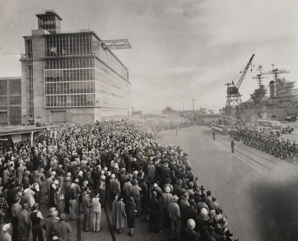 #227 Naval Shipyard employees at a rally, 1949