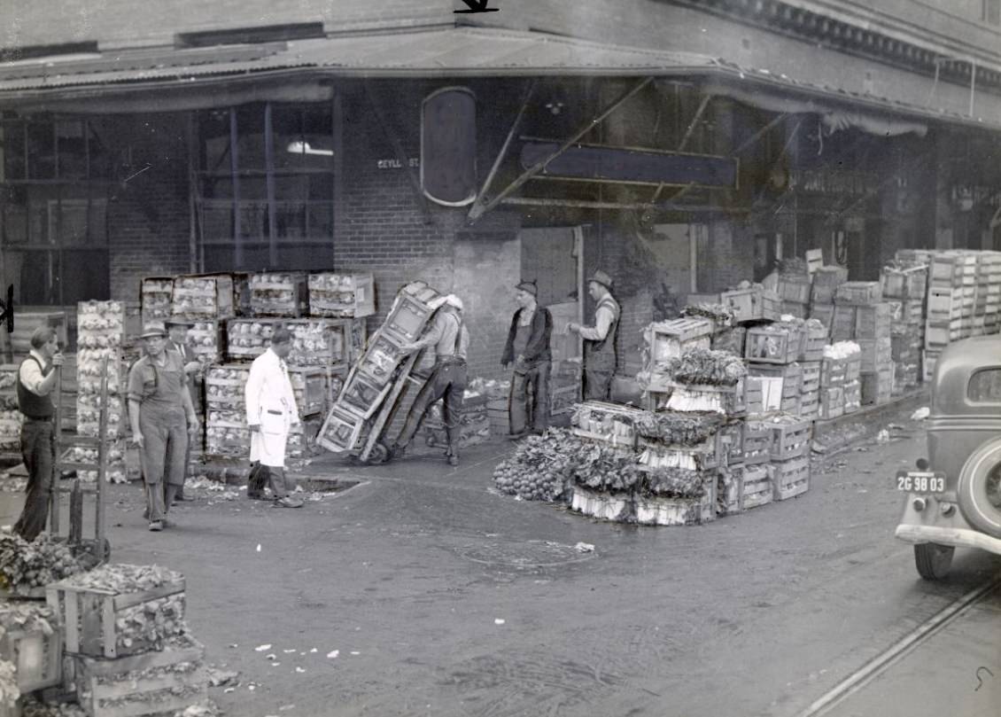 #54 Deliveries to produce markets in downtown San Francisco, 1945