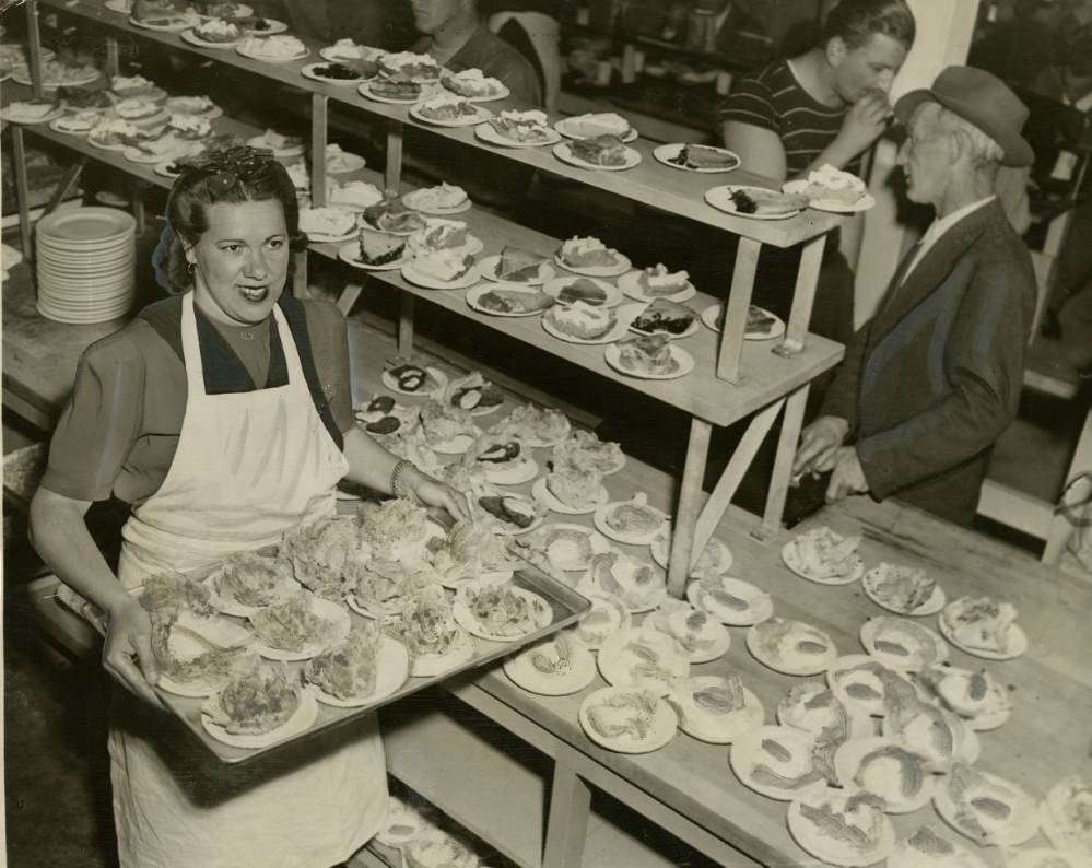 #79 Cafeteria worker at Hunters Point Drydock, 1943