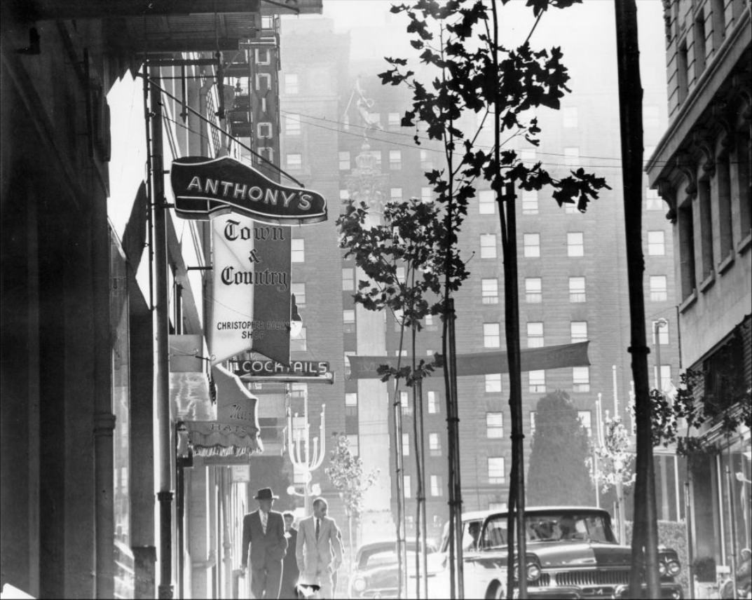 #165 Maiden Lane, circa 1957.