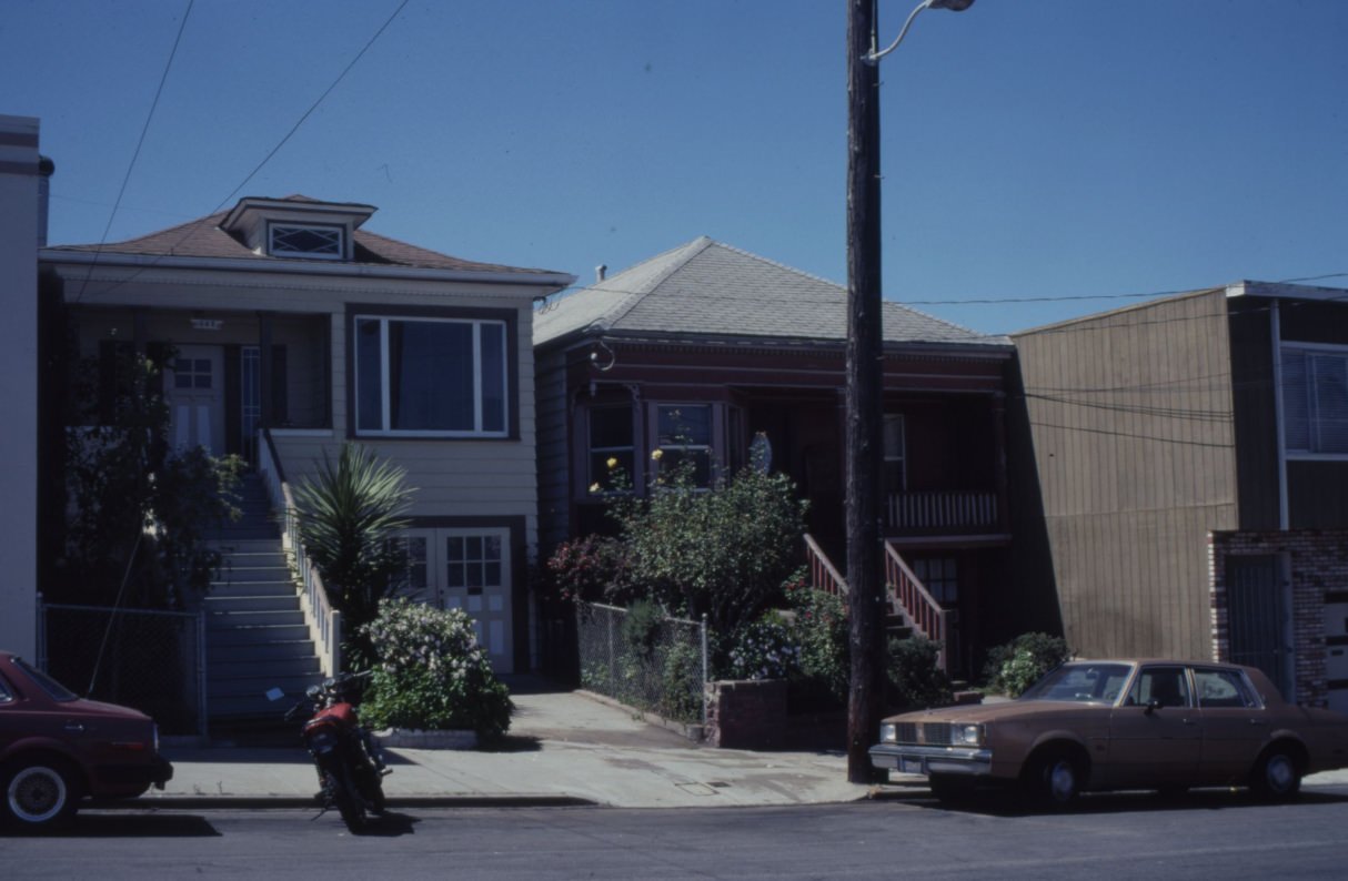 #37 642 and 636 Girard Street, 1990.