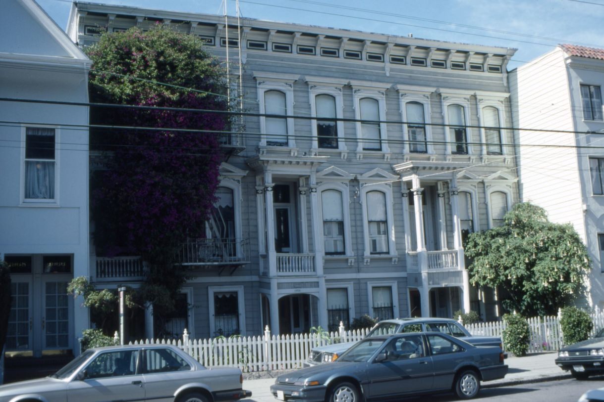 #68 Residence at 1950, 1958, 1960 Green Street, 1990.