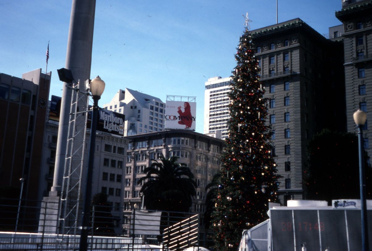 #70 Skating rink at Union Square, 1995.