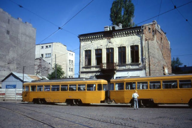 #19 The EP/V3A bogie car in Bucharest, 1990s