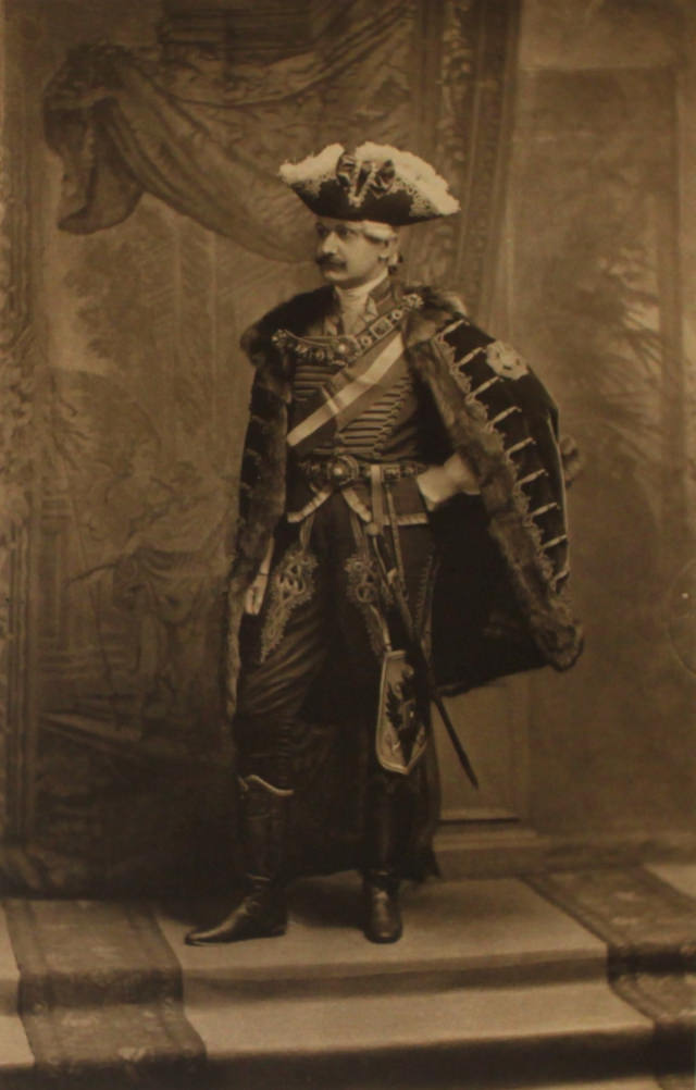 #2 Count Omar Hadik as his own ancestor Field Marshall Count Hadik, easily the least embarrassing male costume.
