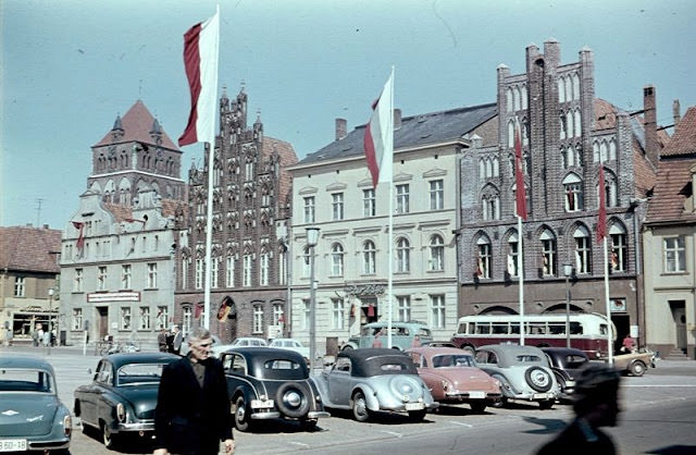#19 Marktplatz in Greifswald, 1960s