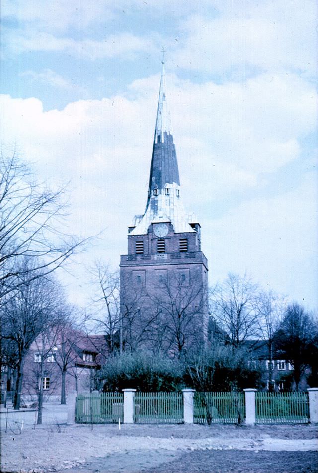 #49 Kirche zur Frohen Botschaft in Berlin, 1960s