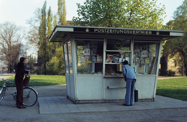 #23 Magdeburg street scenes, 1980