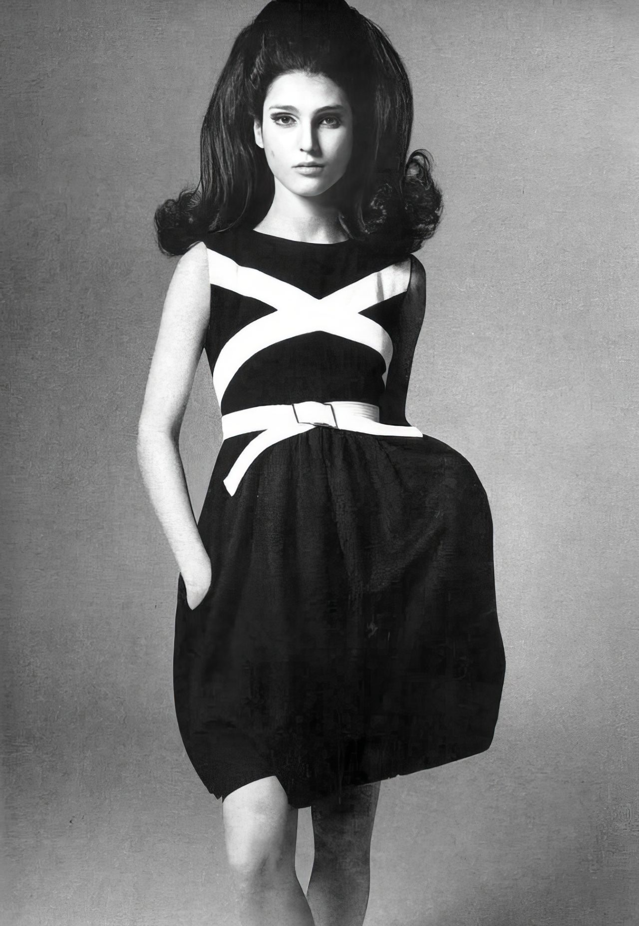 #15 Benedetta Barzini in a green wool jersey pantaloon dress by Galanos, Vogue, April 1, 1967.