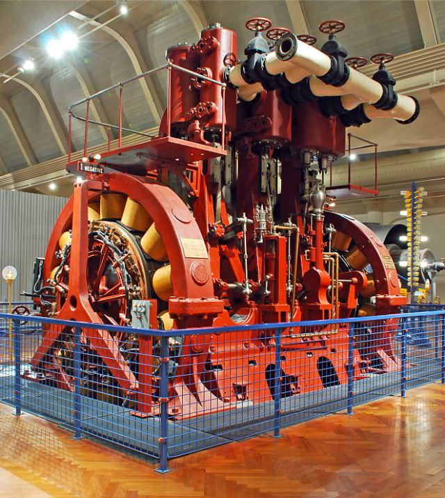 #9 1891 Edison steam engine and electric generator