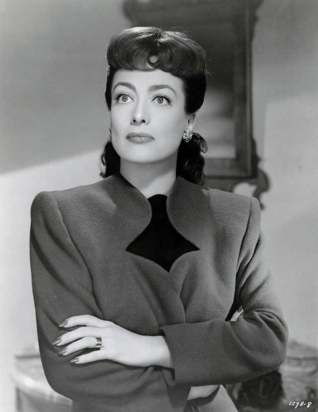Joan Crawford’s Unforgettable Presence in “Above Suspicion” (1943) Movies