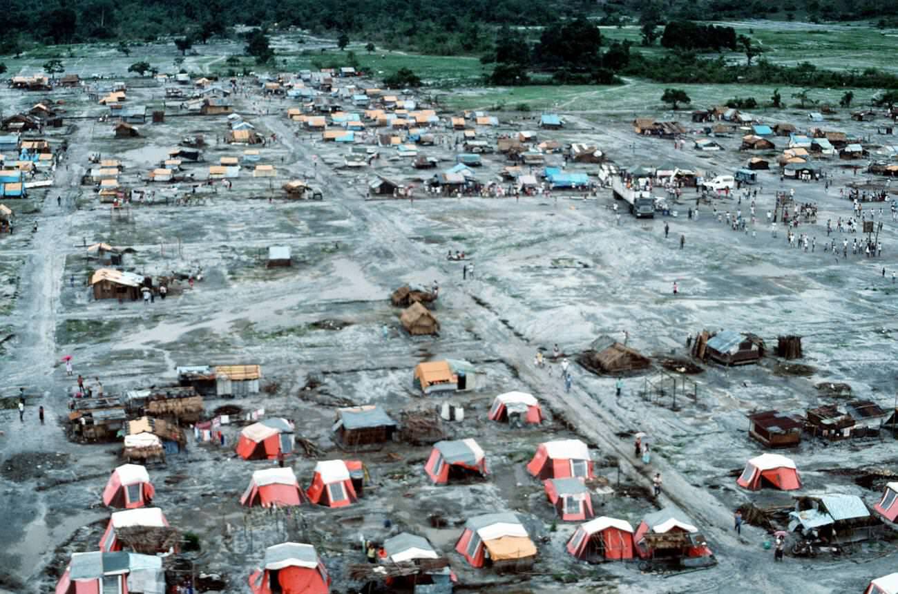 Temporary shelters set up in the Philippines after Mount Pinatubo’s eruption, marking its first activity in over 600 years.