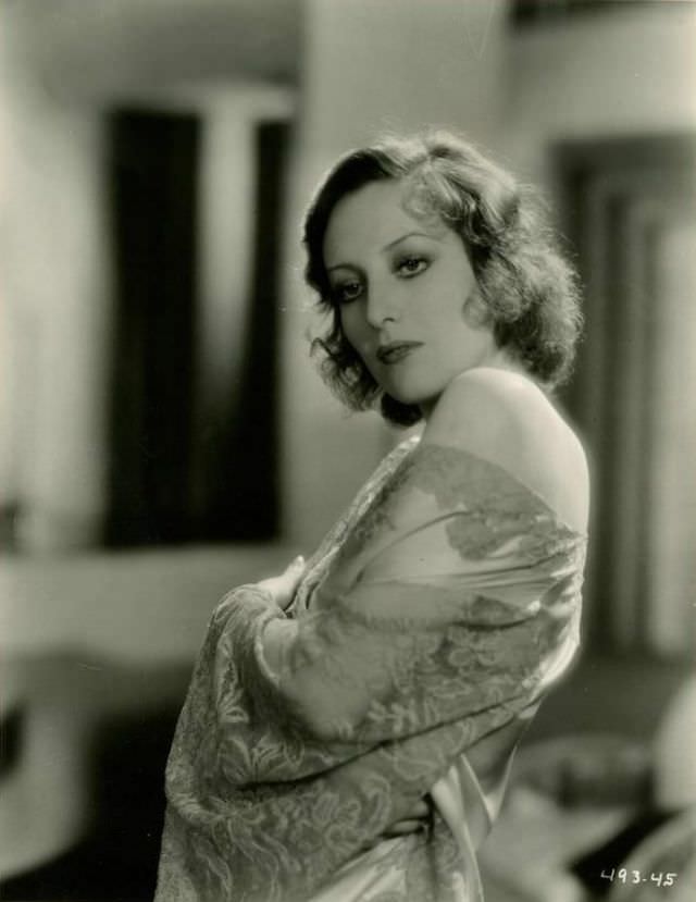 Joan Crawford’s Luminous Performance in Our Blushing Brides (1930) Movie through Photos Movies
