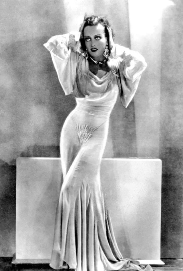 Joan Crawford’s Luminous Performance in Our Blushing Brides (1930) Movie through Photos Movies