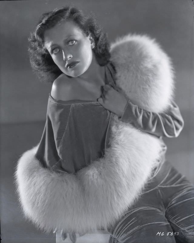 Joan Crawford’s Luminous Performance in Our Blushing Brides (1930) Movie through Photos Movies