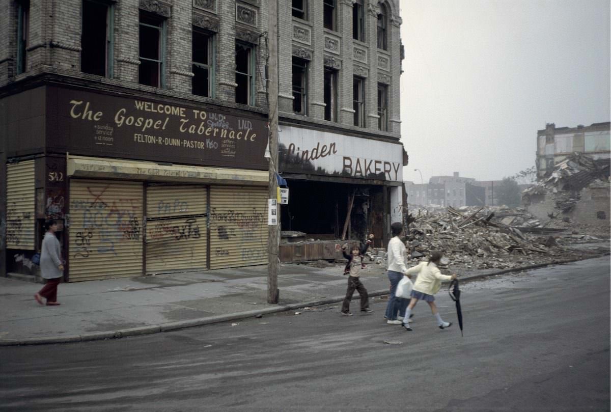 #31 The Gospel Tabernacle and Linden Bakery Linden St., Bushwick, Brooklyn, 1983
