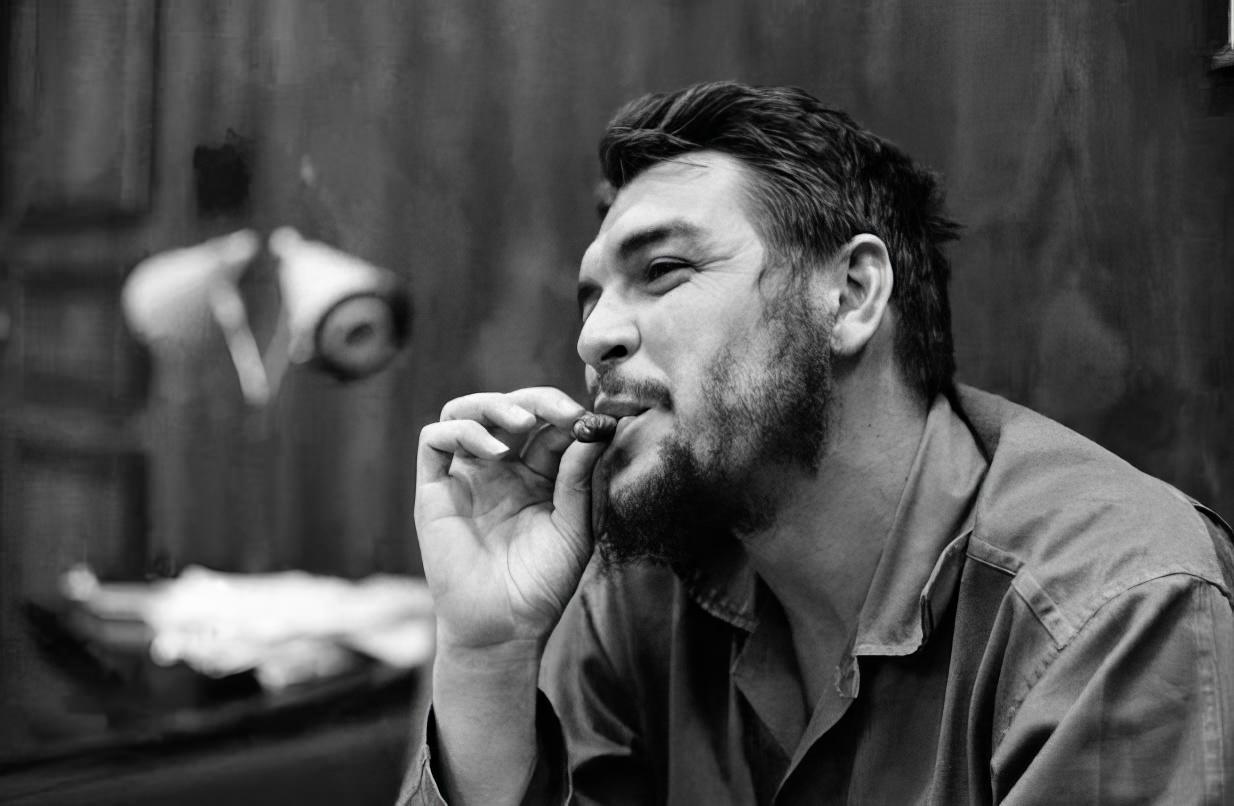 Capturing a Revolutionary: Elliott Erwitt’s 1964 Portraits of Che Guevara Photography