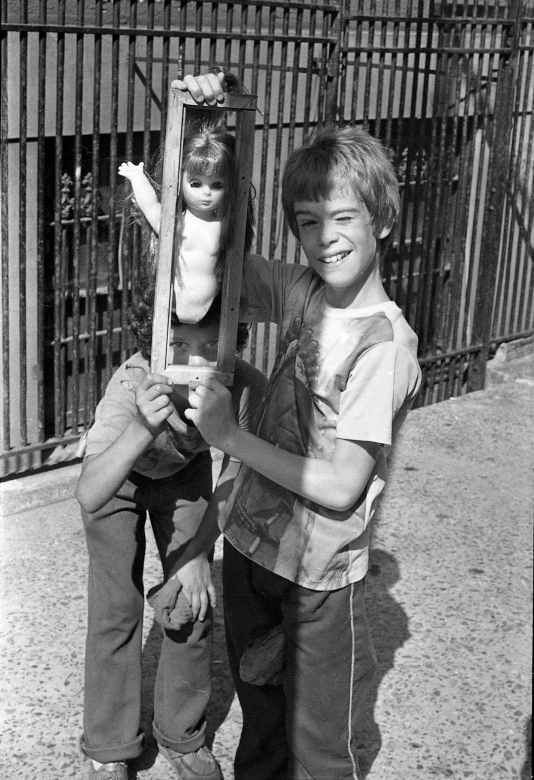 #21 Fernando and Orlando Making Modern Art on East 3rd Street, 1976.