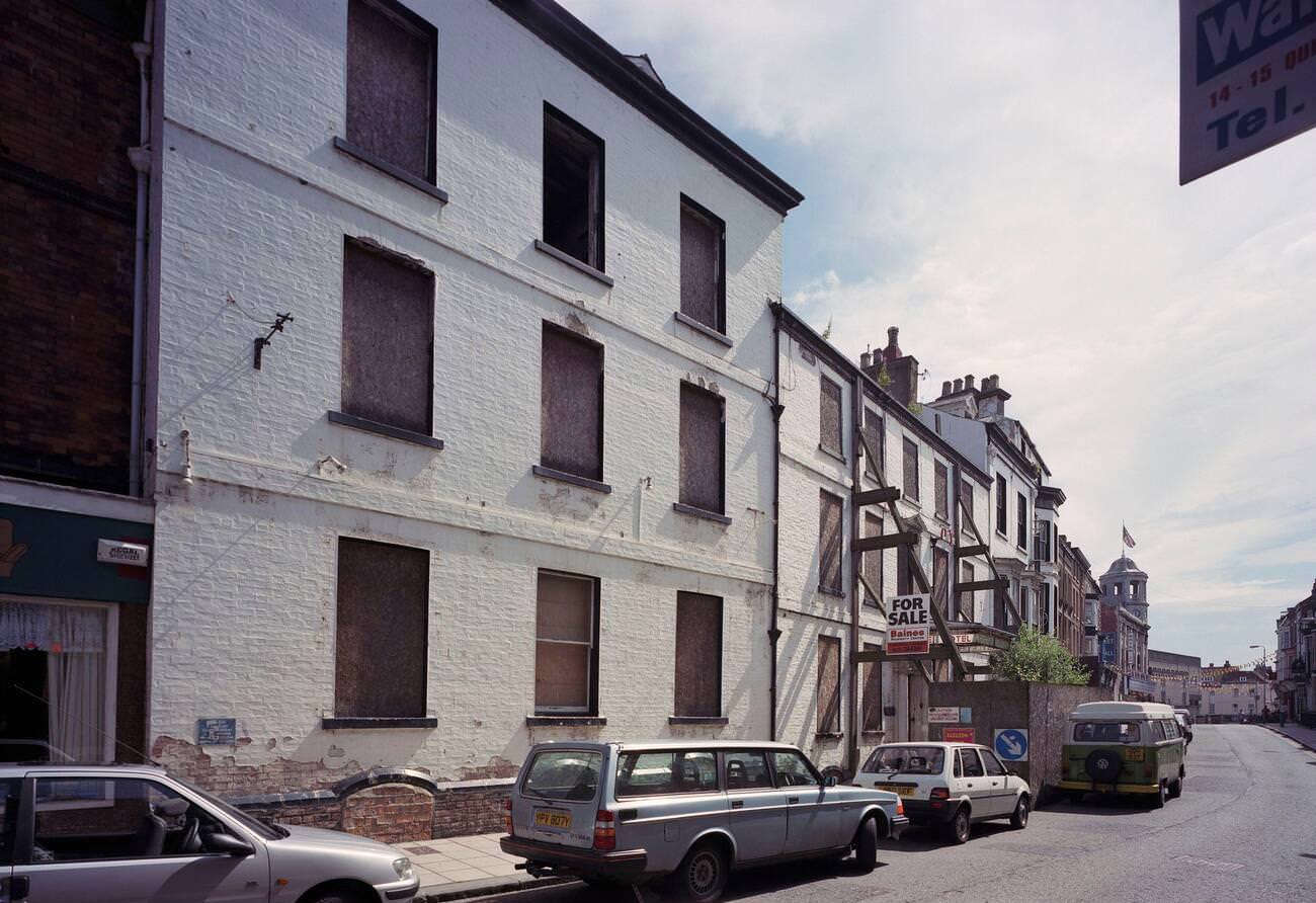 #16 Street scenes in Castle Ward, Scarborough, 1990s