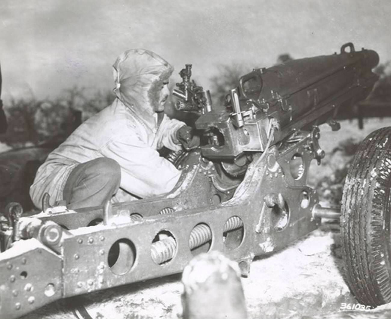 #65 Battery D 460th Parachute Field Artillery, 1944-1945.