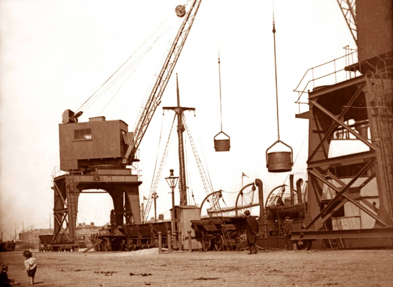 #27 A quiet day on Dublin’s South Liffey quays.