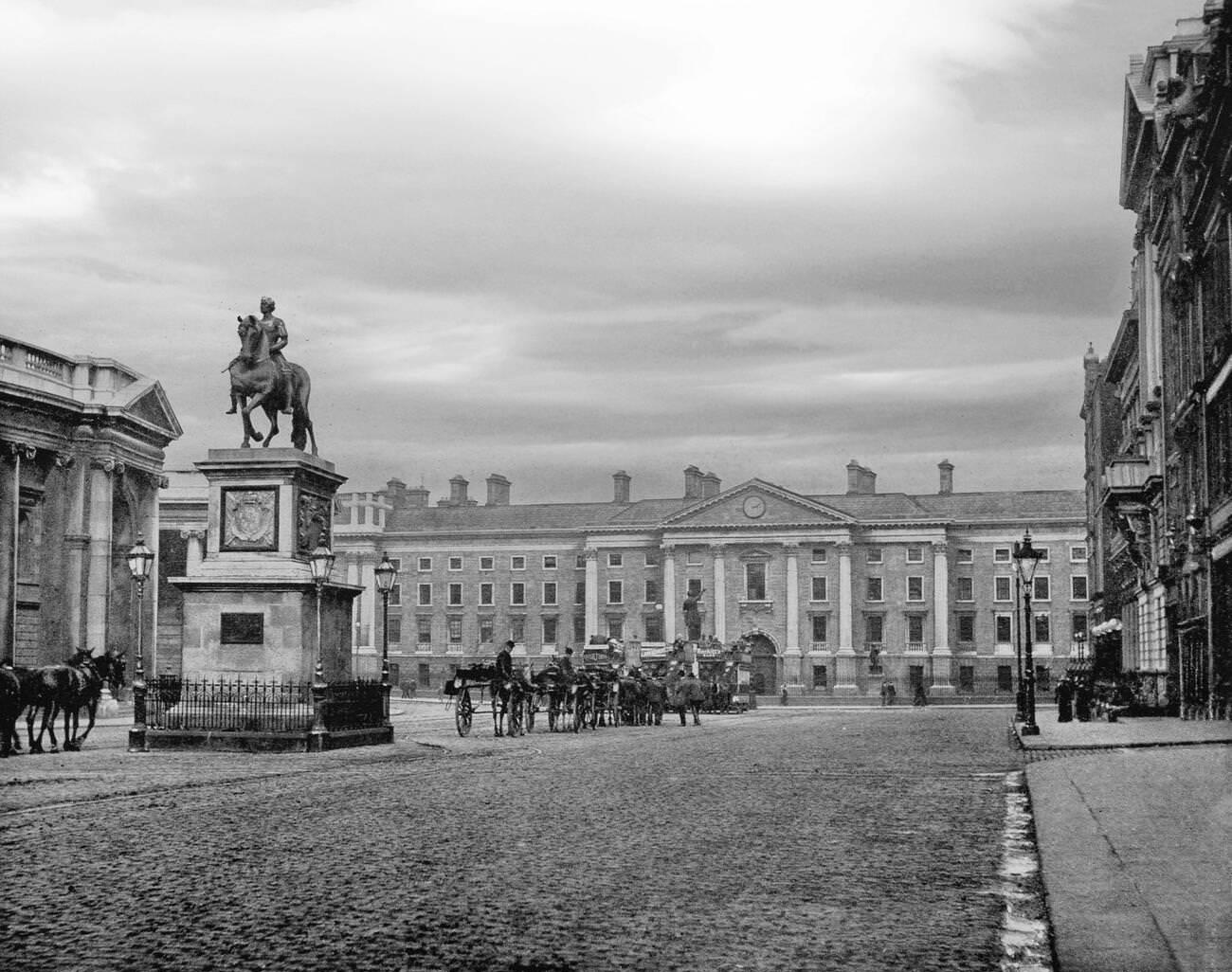 #42 The statue of King William III on horseback in the centre of College Green, Dublin.