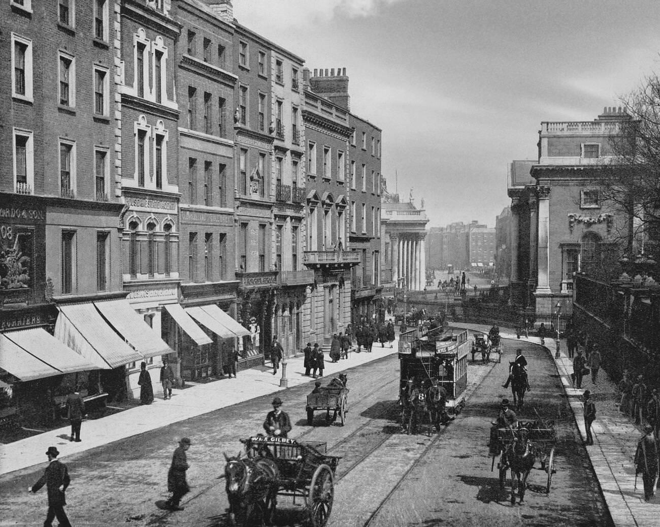#43 Grafton Street, Dublin city centre, Ireland at the College Green end.