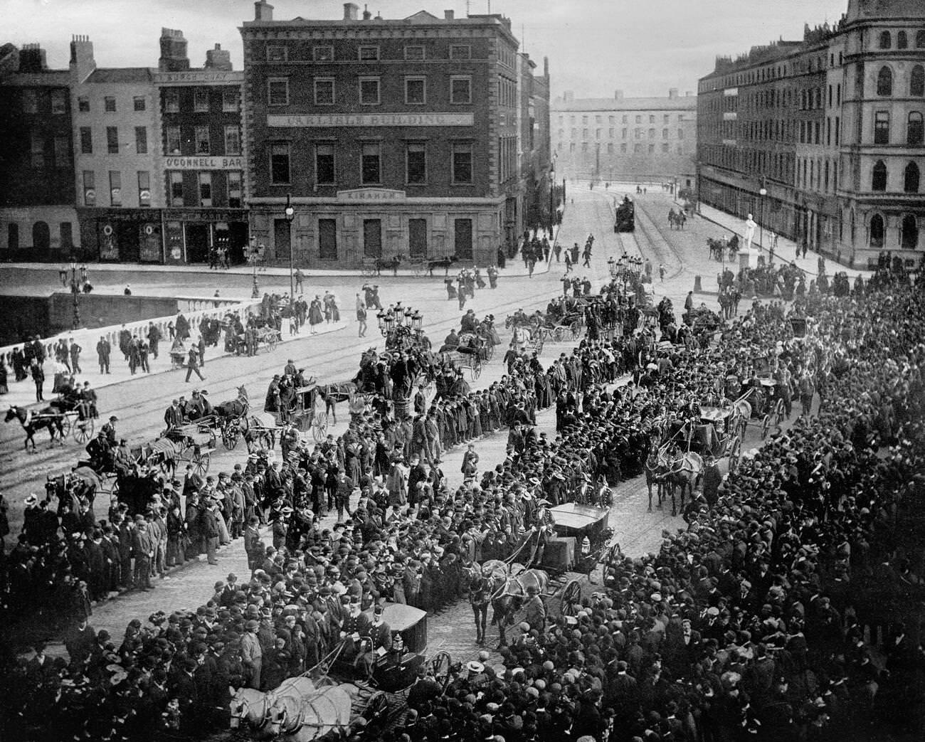 #50 The Parnell Memorial Procession as it crosses the O’Connell Bridge over the River Liffey in Dublin