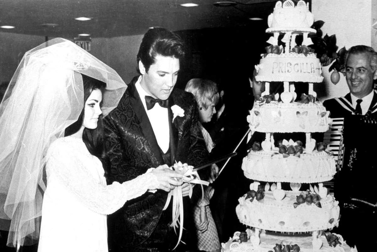 Fabulous Photos of Elvis and Priscilla Presley on Their Wedding Day on May 1, 1967 Music