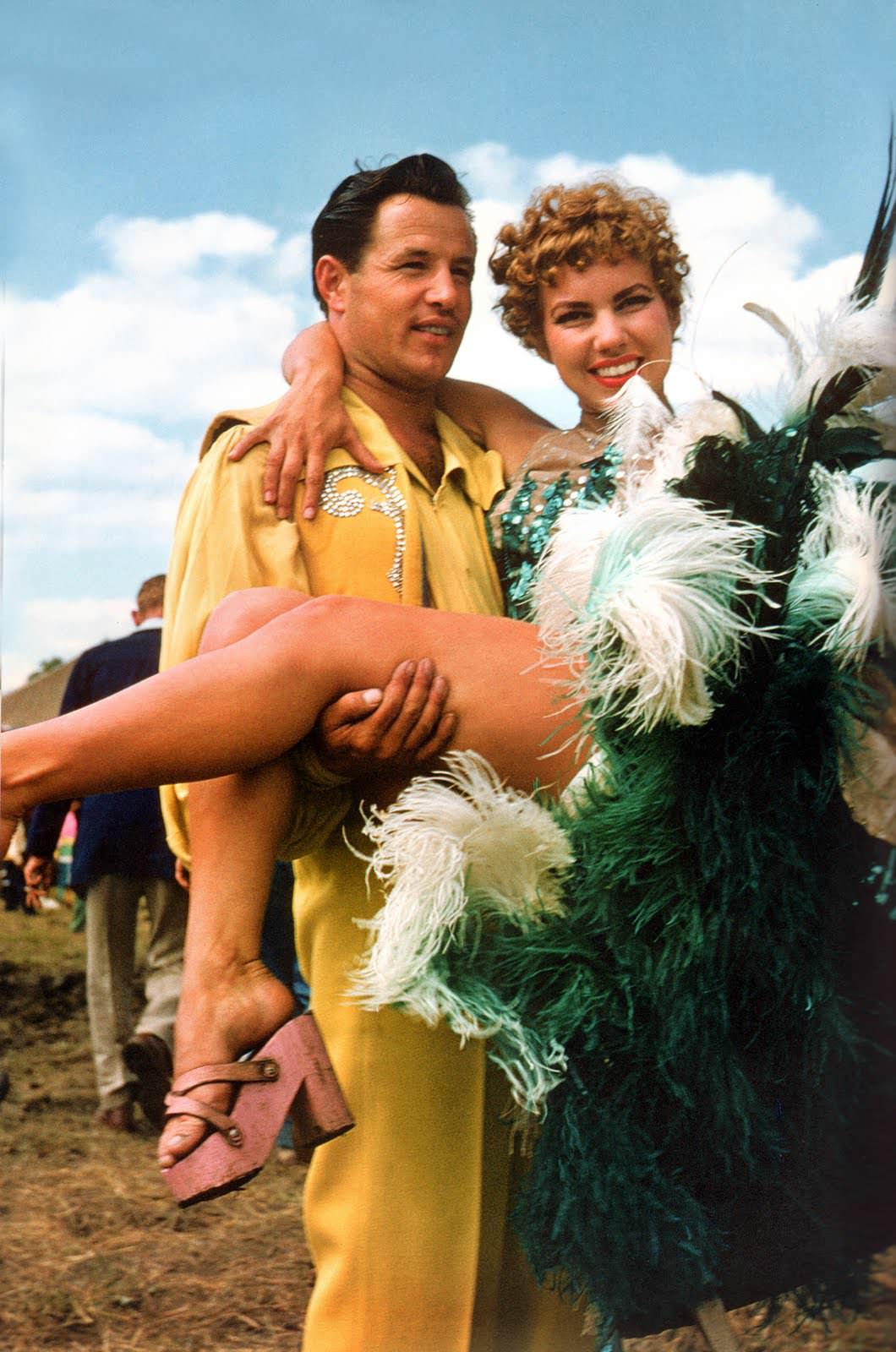 #8 circus performer couple, 1954