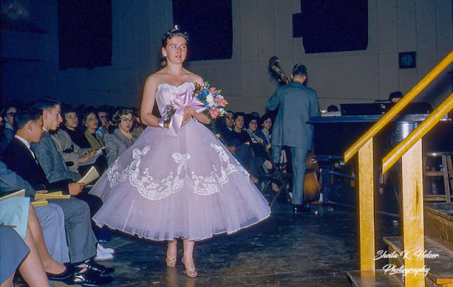 #14 Mt. Vernon High School Forum Show girl