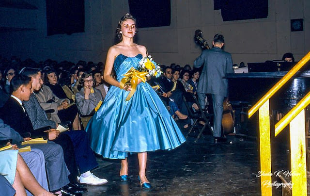 #15 Mt. Vernon High School Forum Show girl