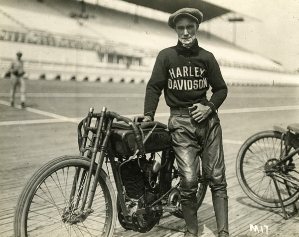 Hog Boys: Vintage Photos of The Harley-Davidson Racers Who Started It All Vehicles &; Transportation