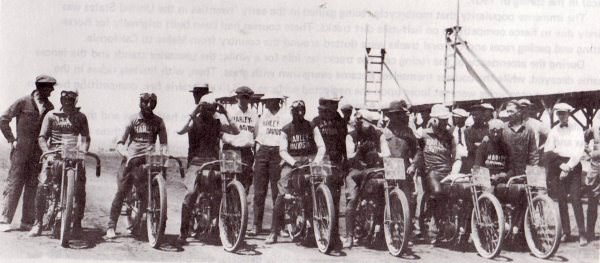 Hog Boys: Vintage Photos of The Harley-Davidson Racers Who Started It All Vehicles &; Transportation