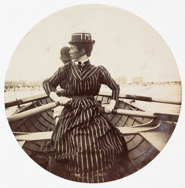 #5 Woman in a rowing boat