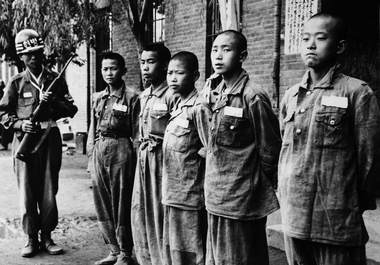 War – Korean War – The Young Captives, 1950s.